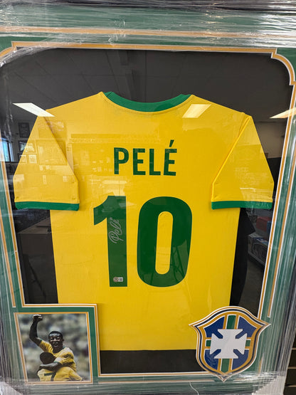 Pele Signed Autographed Framed Brazil Soccer Jersey Beckett COA
